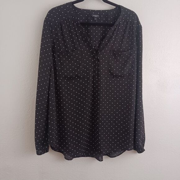 Torrid polka dot long sleeve v-neck hatper blouse size 1X - Picture 1 of 4